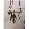 Image 4 : 6 Light Fixtures ; 4 Wall Mount, 2 Ceiling Mount