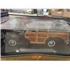 Image 4 : New Maisto 1948 Woody 1:18 Scale + New Motor City Classics Die Cast 1:19 Scale