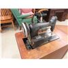 Image 3 : Singer Cabinet Electric Sewing Machine
