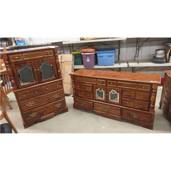 2 Pine Dressers ; 18" x 37" x 56" + 18" x 33" x 66" 