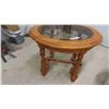 Image 8 : 3pc Oak Table Set ; Coffee Table 16" x 30" x 47", (2) End Tables 20" x 21" x 27" + 