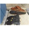 Image 2 : Rubber Soled Mukluks Sz 8, Ankle Height Moccasin Sz 8, Sz 6 Slipper, Mitts + Sash