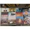 Image 1 : 12 Albums ; Doobie Brothers, Moody Blues