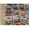 Image 3 : 17 Hot Wheels in Packages 