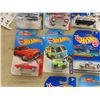 Image 5 : 20 Hot Wheels in Package