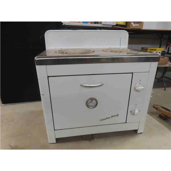 Vintage Canadian Beauty Cottage Stove 120V 12.5  x 21  x 22  