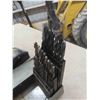 Image 5 : Milwaukee Heavy Duty Right Angle Drive Reversing + 4 Packs of Drill Bits