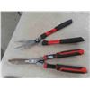 Image 2 : 4 Hedge Trimmers + Pruner