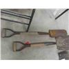 Image 3 : 4 Hand Yard Tools; Shovel, spade, Snow Push