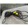 Image 2 : 5 Extension Cords - 2 sizes ; Long + Longer