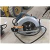 Image 2 : 3 Power Tools ; Mastercraft Circular Saw, B+D Sander, B+D Angle Grinder