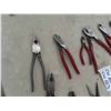 Image 4 : 13 Cutters, Lineman Pliers