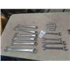 Image 1 : 15 Wrenches ; Westward + Grey - Up to 1 5/16"