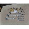 Image 1 : 8 Crescent Wrenches + 5 Cutters