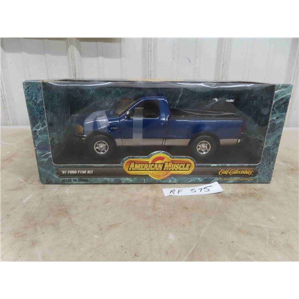 ERTL 1997 Ford F-150 XLT Blue 1:18 Scale - American Muscle