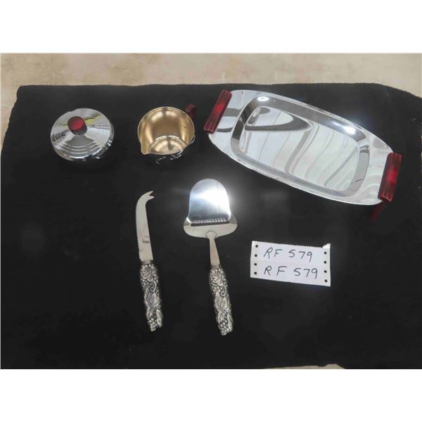 4 pc Chrome Cream + Sugar Set on Tray, 2 Cheese Knives