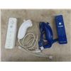 Image 9 : Wii System Including 14 Games, Console, Power Cords, Chargers, Steering Wheel, 