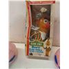 Image 2 : Sesame Street Bert Rag Doll with Box + 2 Pigs