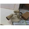 Image 2 : Fluorescent Light Fixture, Clamp Light, plus more