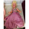 Image 2 : 5 Plastic Dolls - Tallest 31" 