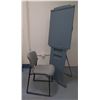 Image 1 : Quartet Duramax 200E Collapsible Easel w/ Stationary Upholstered Chair