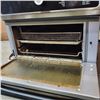 Image 2 : CUISINART TOASTER OVEN  - WORKING