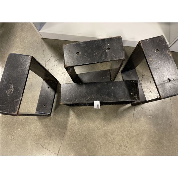 4 RECTANGULAR METAL LEGS