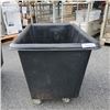 Image 2 : BLACK ROLLING WAREHOUSE BIN