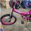 Image 2 : PINK KIDS BIKE W/ HELMETS