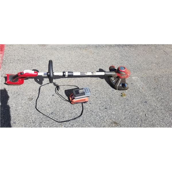 TORO 24VOLT ELECTRIC DORLESS WEEDEATER WITH CHARGER AND BATTERY, WORKING