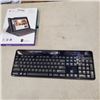 Image 1 : WIRELESS KEYBOARD WITH DONGLE AND LOGITECH IPAD CASE/KEYBOARD