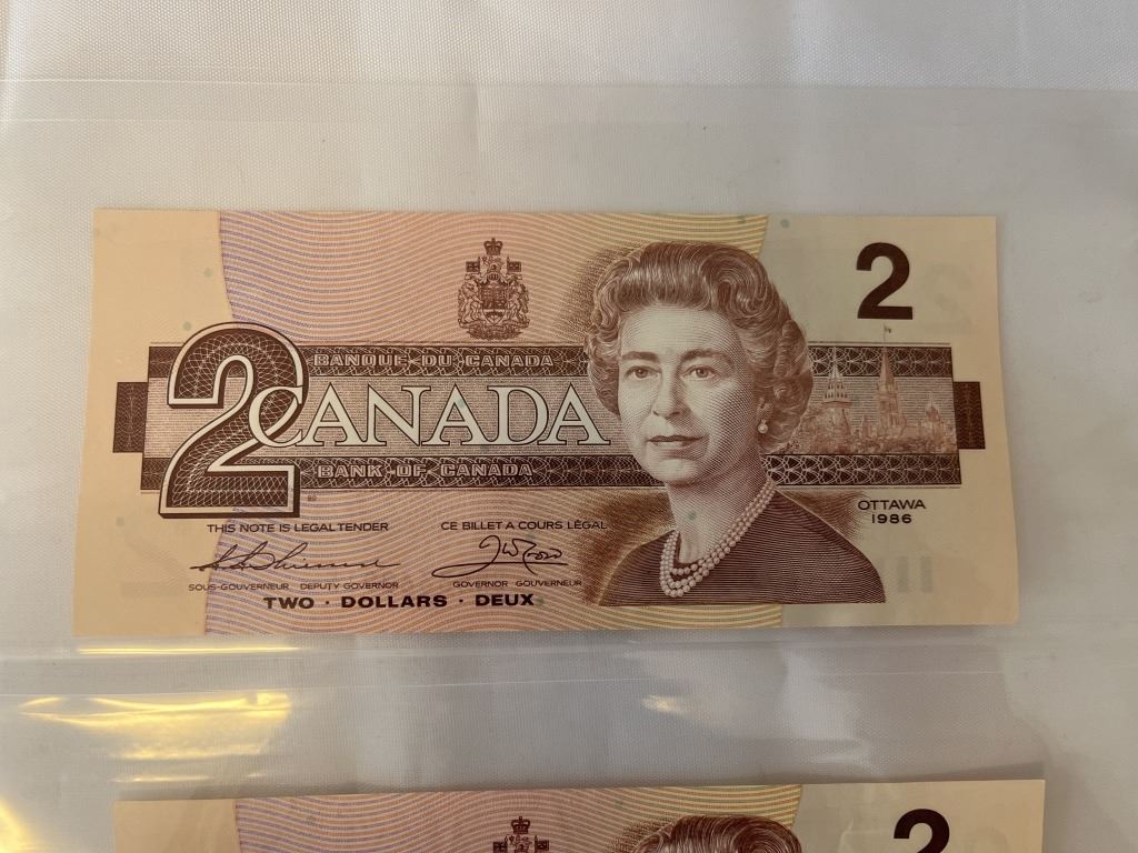 3 1986 CANADIAN $2 BILLS