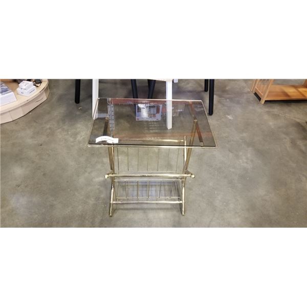 VINTAGE BRASS MAGAZINE RACK