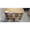 Image 2 : VINTAGE STORAGE TRUNK