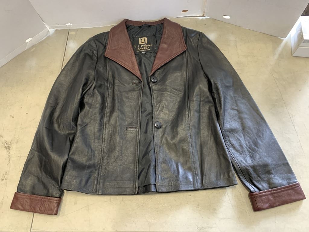 NEW VIP LEATHER JACKET RETAIL $395