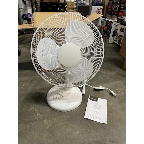 BRAND NEW WHITE 16 INCH 3 SPEED OSCILLATING TABLE FAN