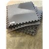 Image 2 : LOT OF BLACK FOAM TILES