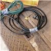 Image 3 : ASSORTED SHORT EXTENSION CORDS