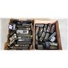 Image 1 : 2 TRAYS OF ASSORTED VINTAGE CAMERAS