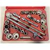 Image 2 : CASED SOCKET SET