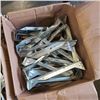 Image 4 : 3 BOXES OF JOIST HANGERS