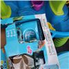 Image 4 : 2 - STEP 2 WATER TABLES AND JUNIOR CHEF TOYS