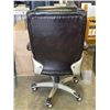 Image 2 : BROWN LEATHER OFFICE CHAIR