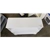 Image 2 : 2 WHITE SHOE BENCHES, 33 INCH WIDE EACH