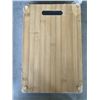 Image 3 : 2 BAMBOO BATHTRAYS AND 3PK BAMBOO CUTTING BOARDS