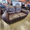 Image 1 : NATUZZI BROWN LEATHER LOVE SEAT RECLINER