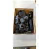 Image 1 : ASSORTED VINTAGE 35MM CAMERAS