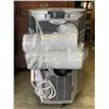 Image 3 : INSIGNIA 14,000 BTU PORTABLE AIR CONDITIONER WITH HOSE TESTED WORKING