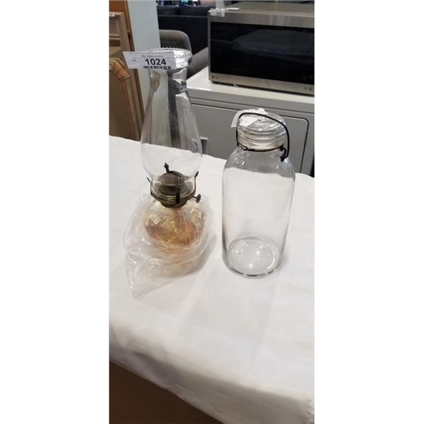 OIL LAMP, LIDDED GLASS JAR AND VASE