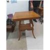 Image 1 : Wood Parlor Table 23'' W x 28.5'' Tall